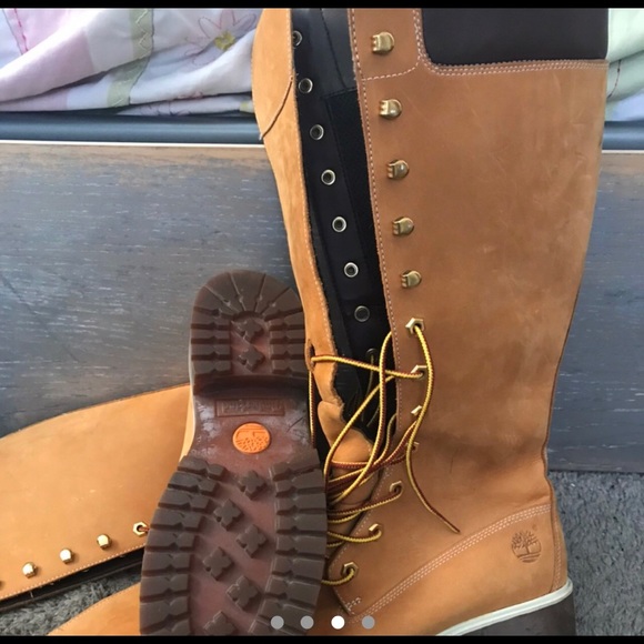 Women’s lace up timberland boots - Picture 1 of 4
